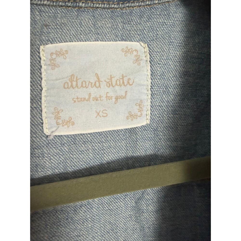 Atar'd State Distressed Denim Jacket Light washed Cropped Jean Jacket Size XS - Picture 4 of 4